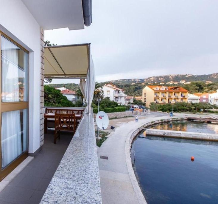 Apartmani Maris III Rab Town Luaran gambar