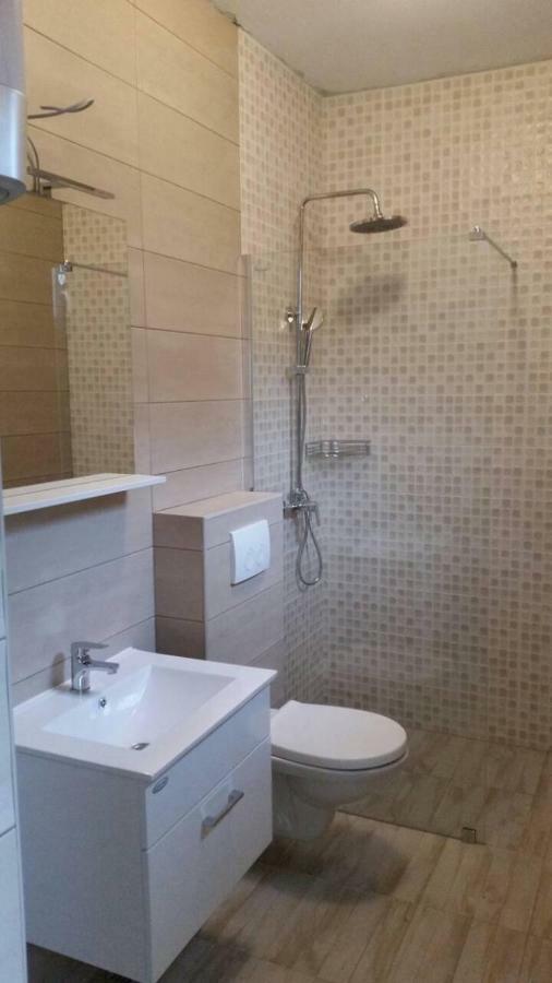 Apartmani Maris III Rab Town Luaran gambar